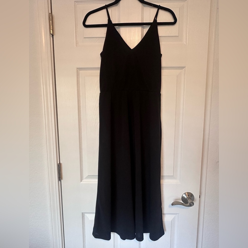 H&M Black V-Neck Spaghetti Strap Maxi Dress